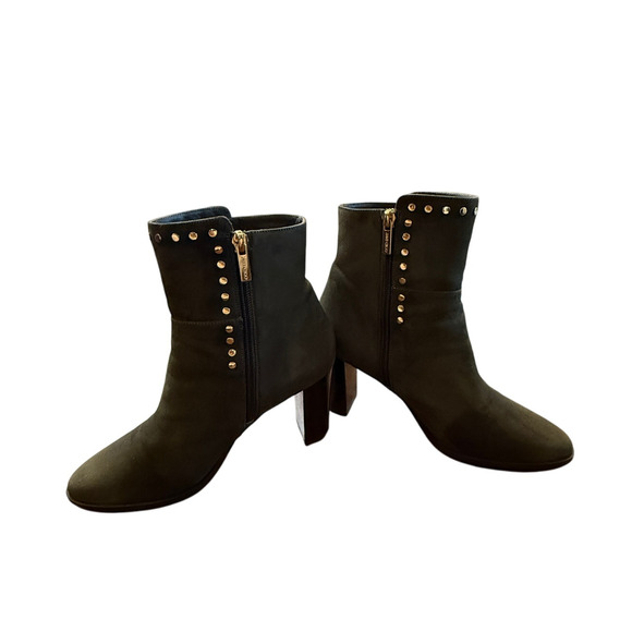 Jimmy Choo 8.5 Bethanie Olive Green $1190 Suede Studded Ankle Boots Almond Toe - Picture 6 of 7